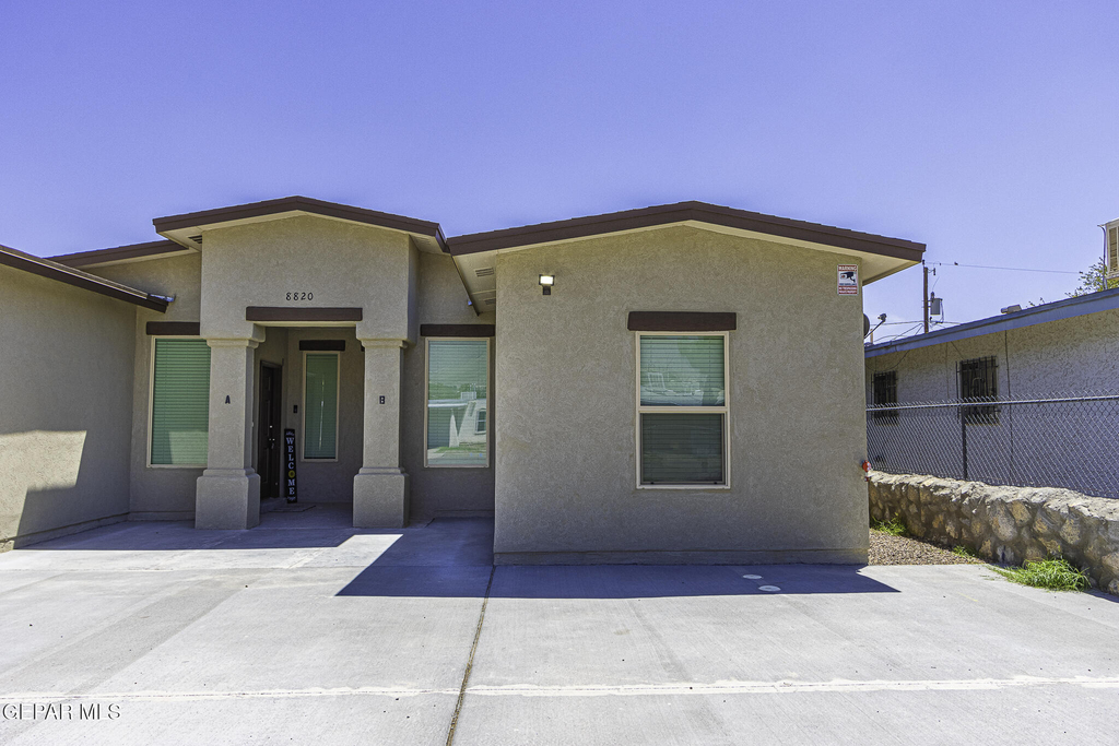 8820 Norton Street - Photo 19