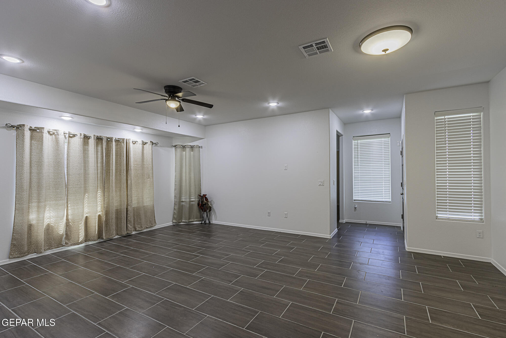 8820 Norton Street - Photo 15