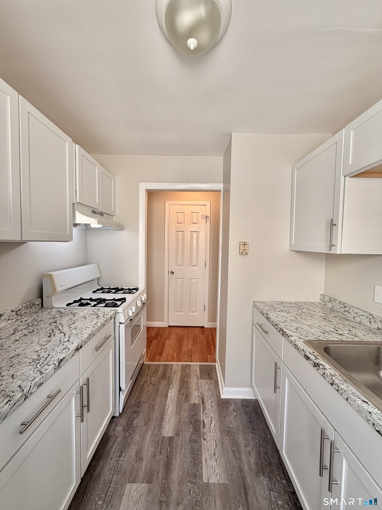 736 Savin Avenue - Photo 4