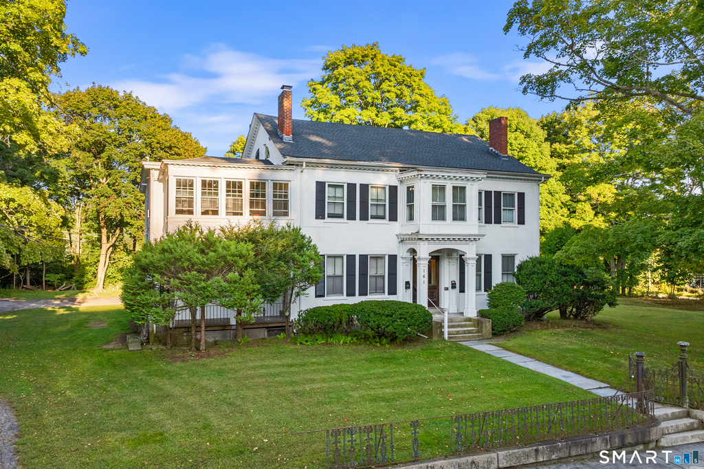 161 Broadway - Photo 0