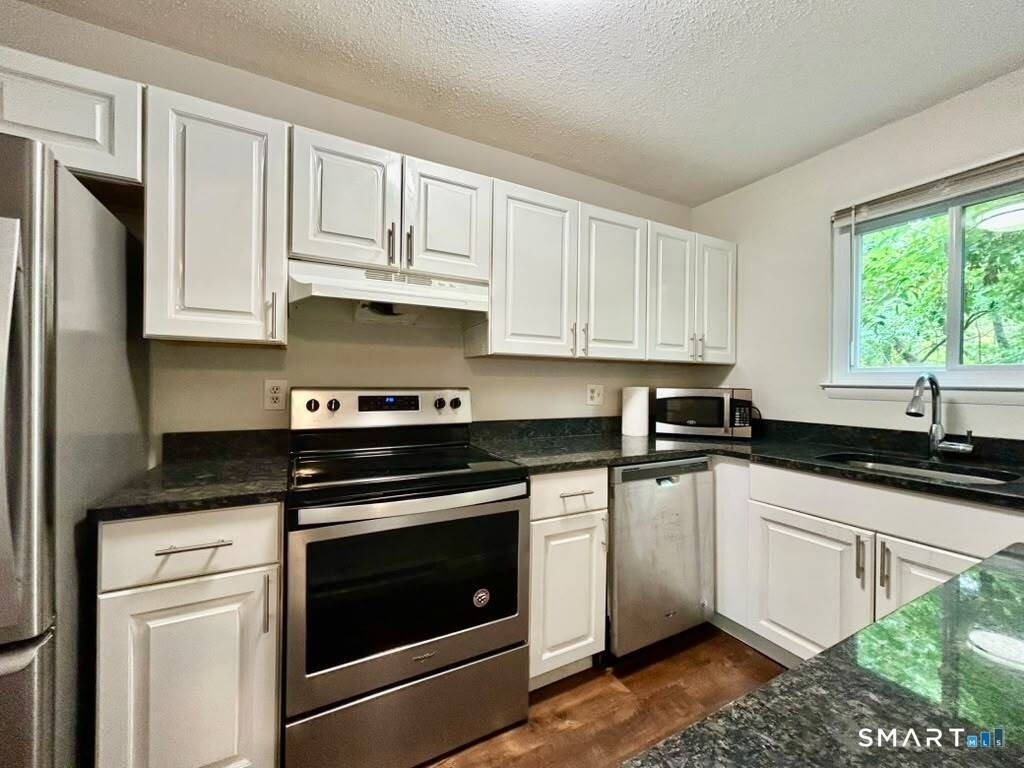 19 Somers Street - Photo 7