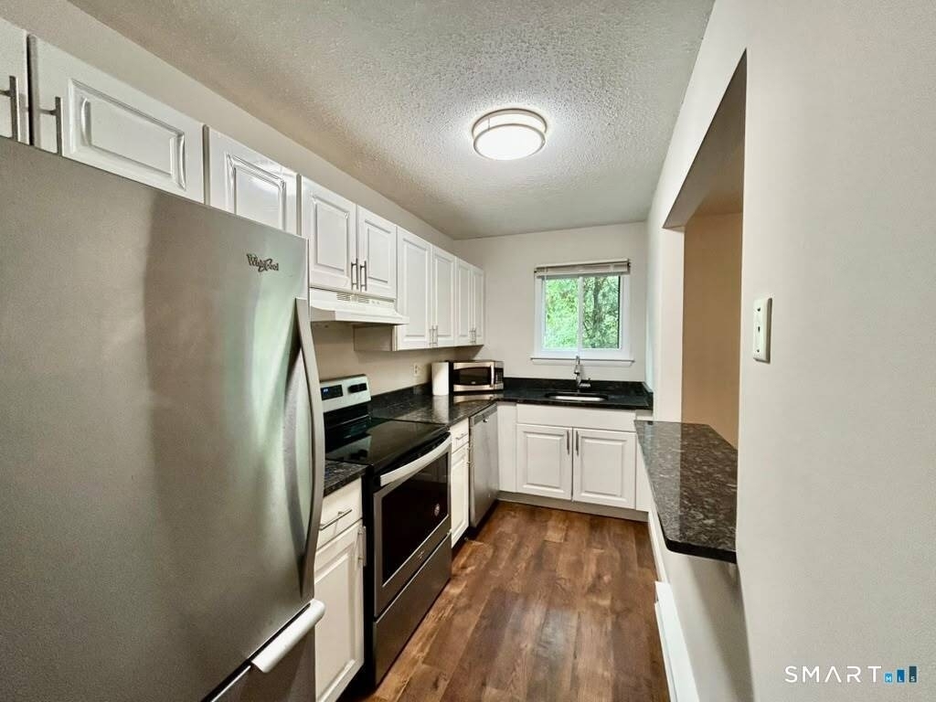 19 Somers Street - Photo 6
