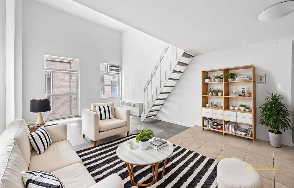 88 Fulton Street - Photo 0