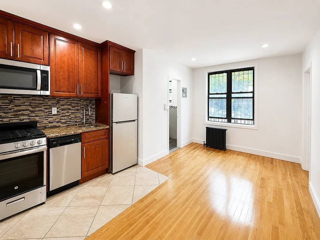 57 Herkimer Street - Photo 1