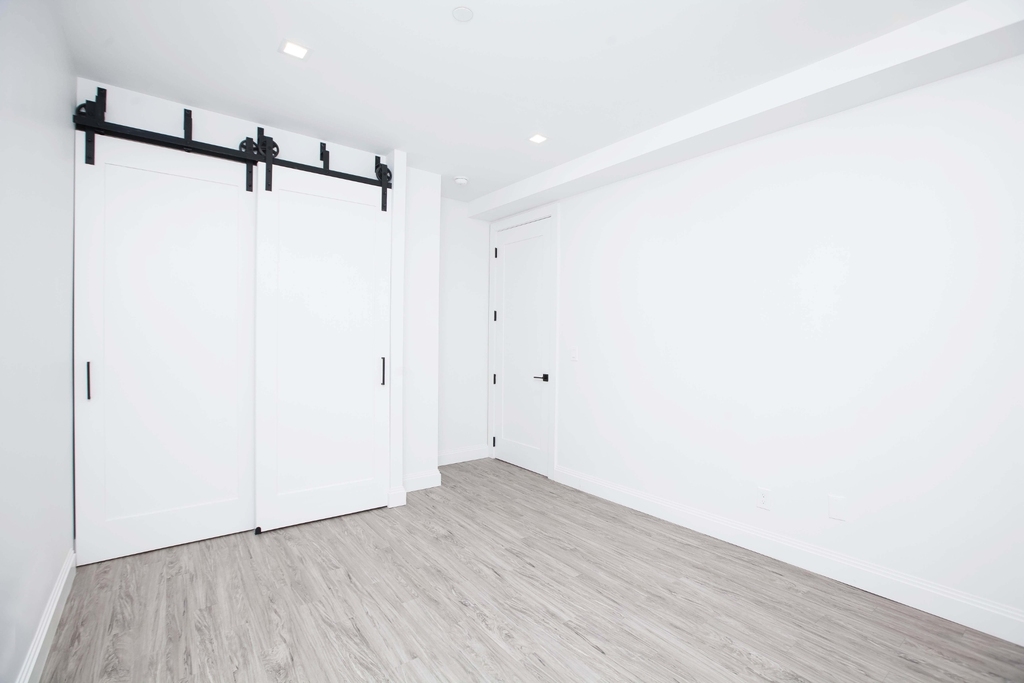 139 Alexander Avenue - Photo 9