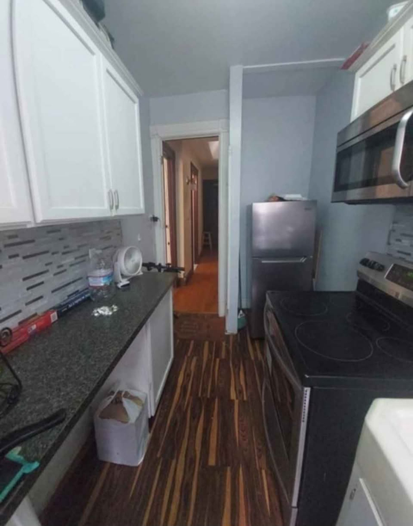 886 Sterling Place - Photo 5