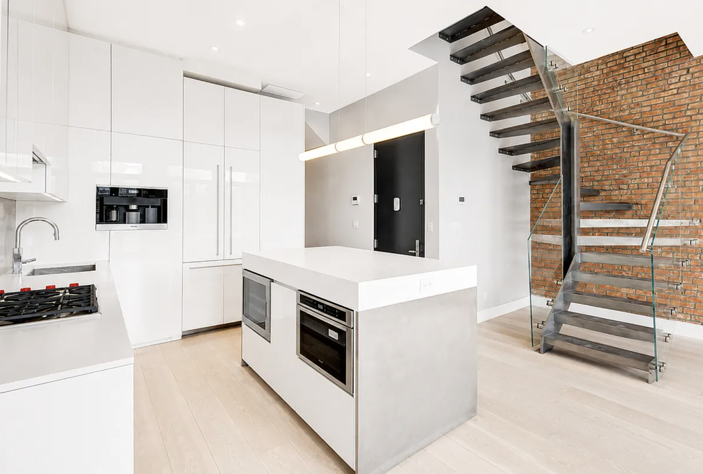 317 Bowery - Photo 1