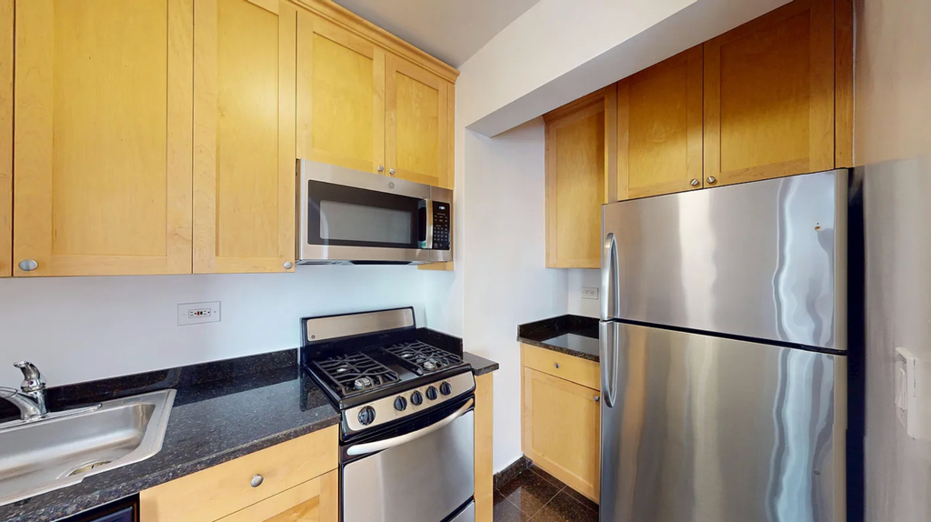 95 Christopher Street - Photo 6