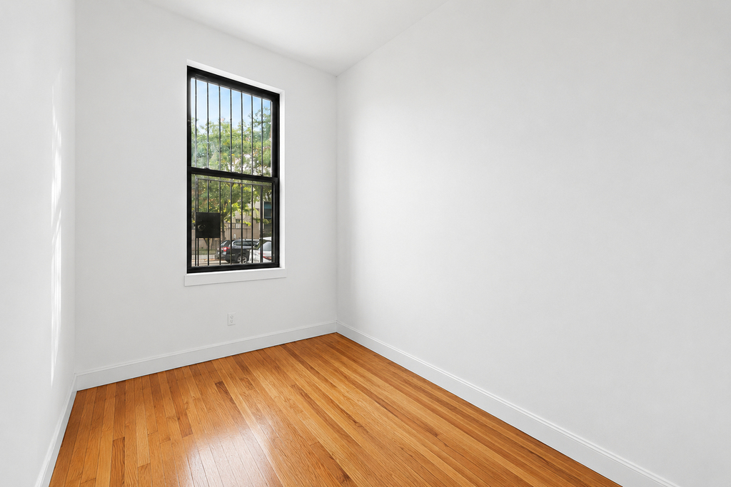 1079 Madison Street - Photo 5