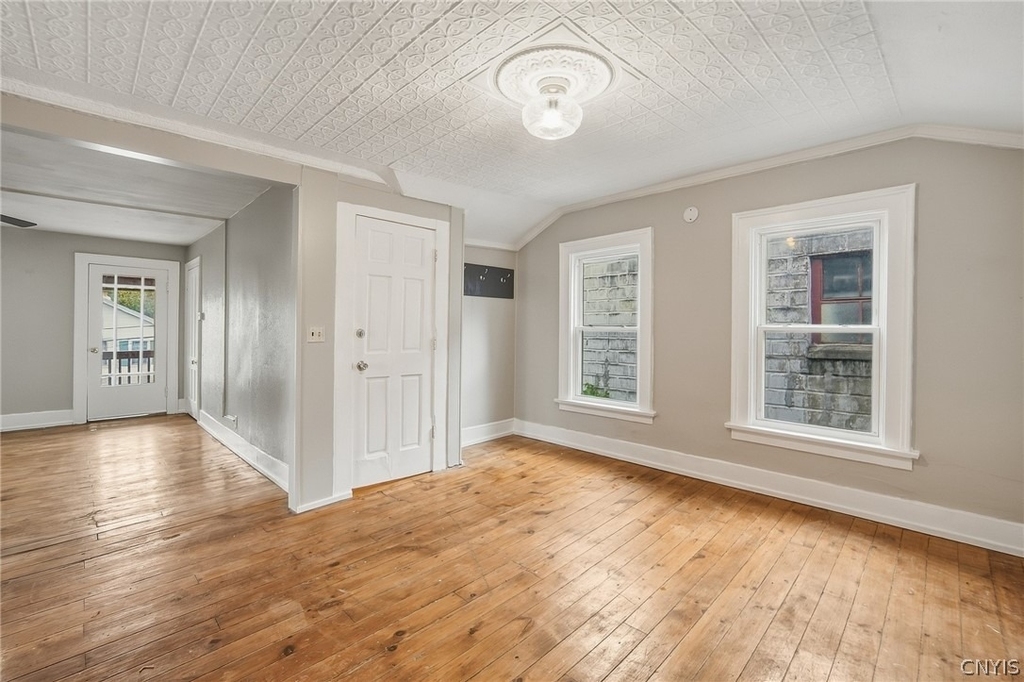 113 Grumbach Avenue - Photo 4