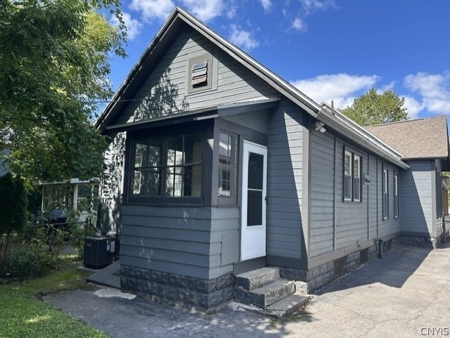 729 Otisco Street - Photo 15