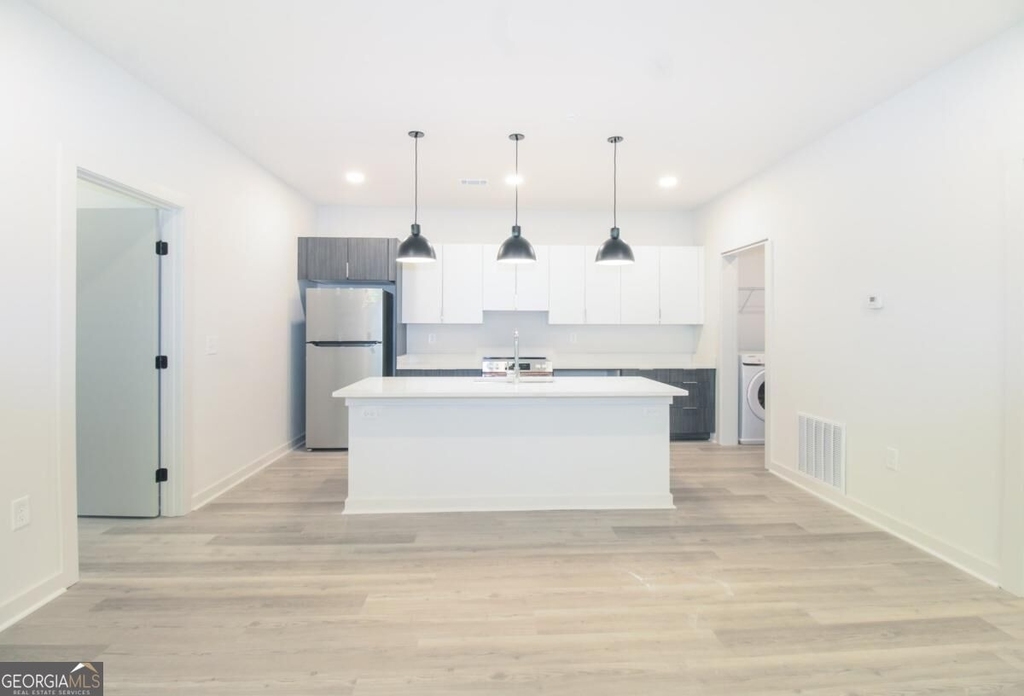 240 Martha Drive - Photo 3