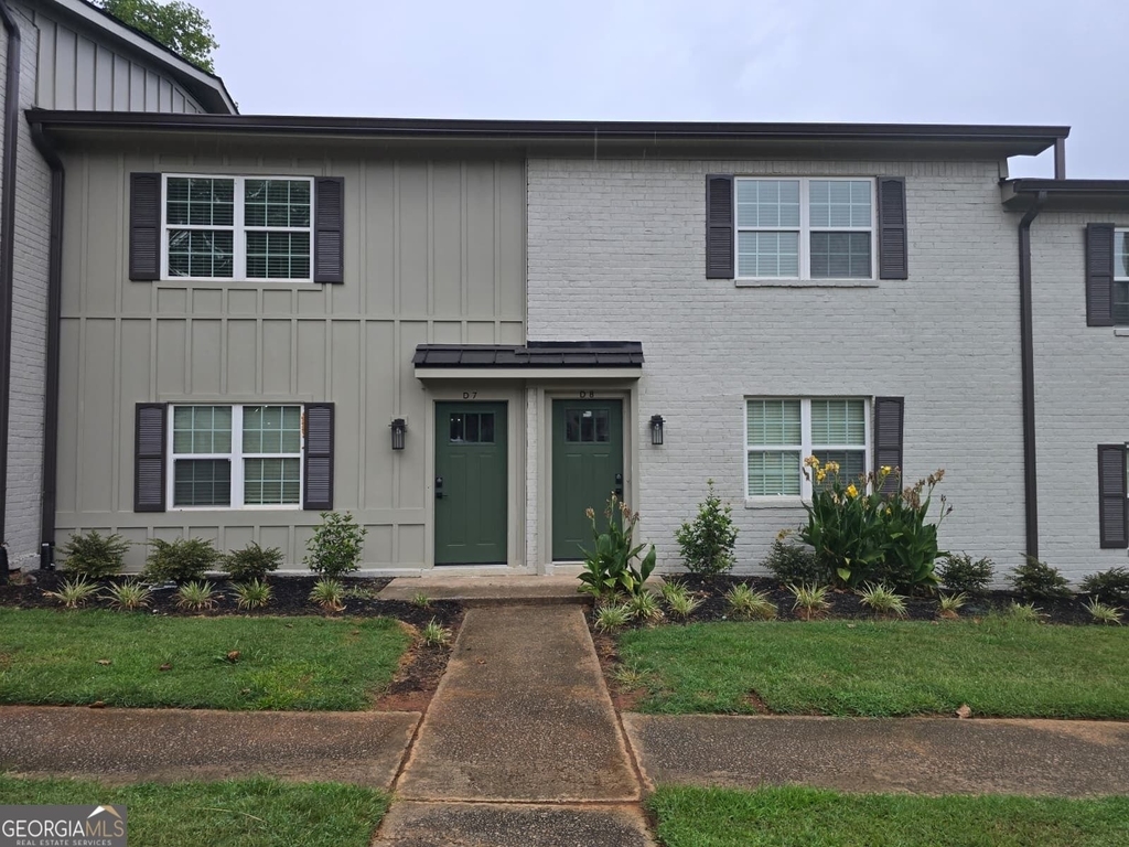 1609 Line Street - Photo 0