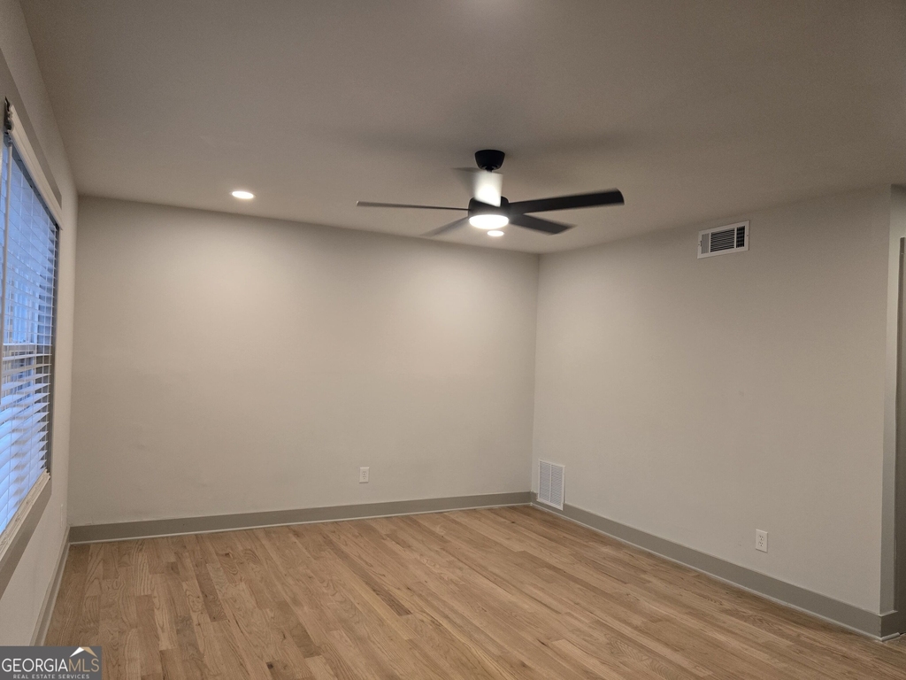 1609 Line Street - Photo 13