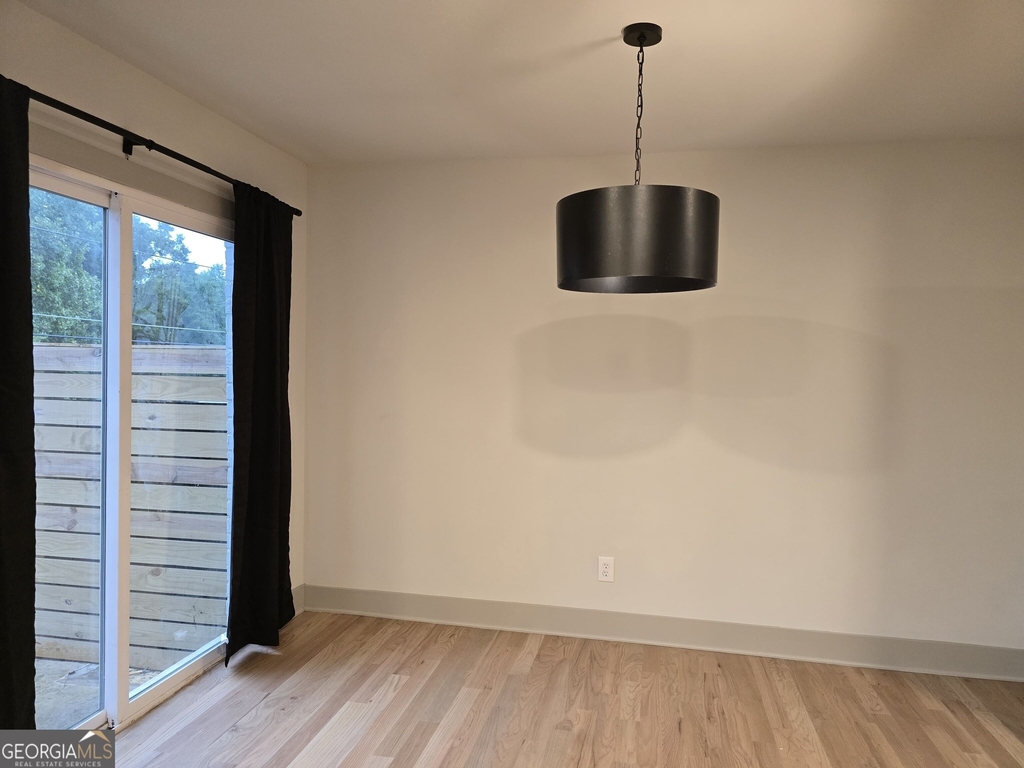 1609 Line Street - Photo 6