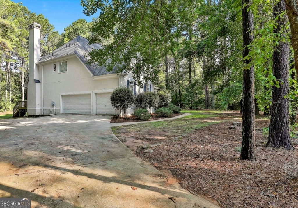 1202 Loxley Circle - Photo 1