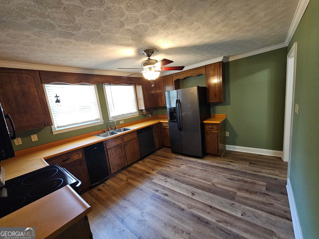 372 Smith Street - Photo 6