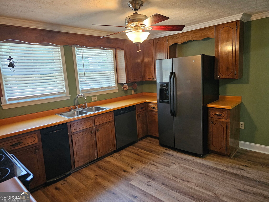 372 Smith Street - Photo 7