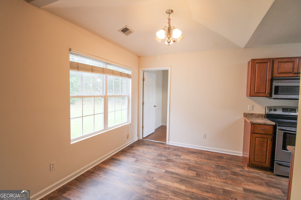 8010 Ponderosa Pine Boulevard - Photo 7