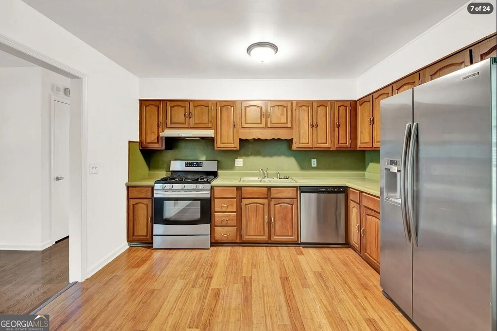 2382 Dayron Circle - Photo 9