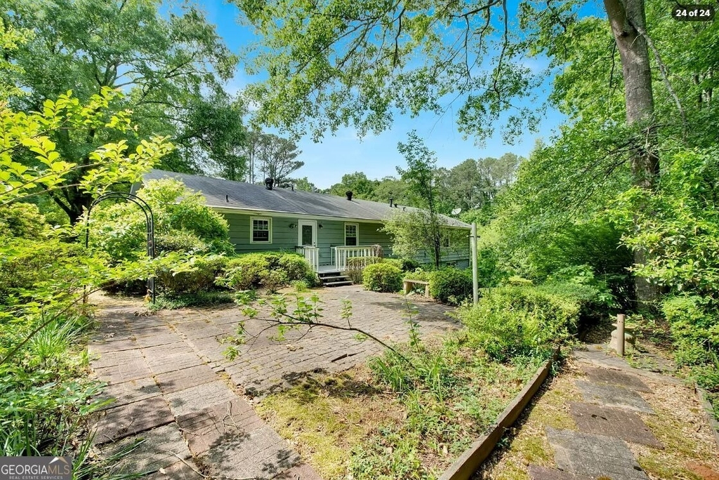 2382 Dayron Circle - Photo 16