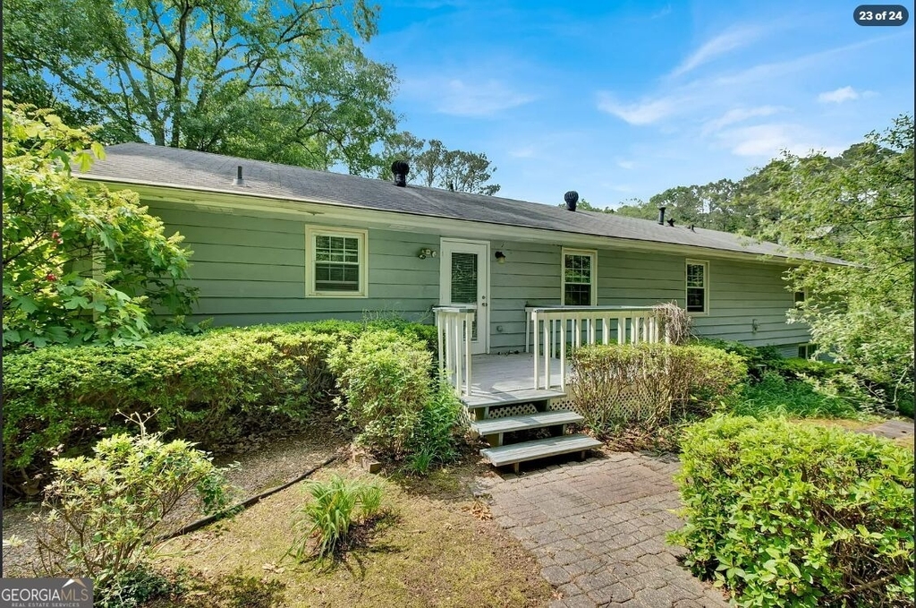 2382 Dayron Circle - Photo 15