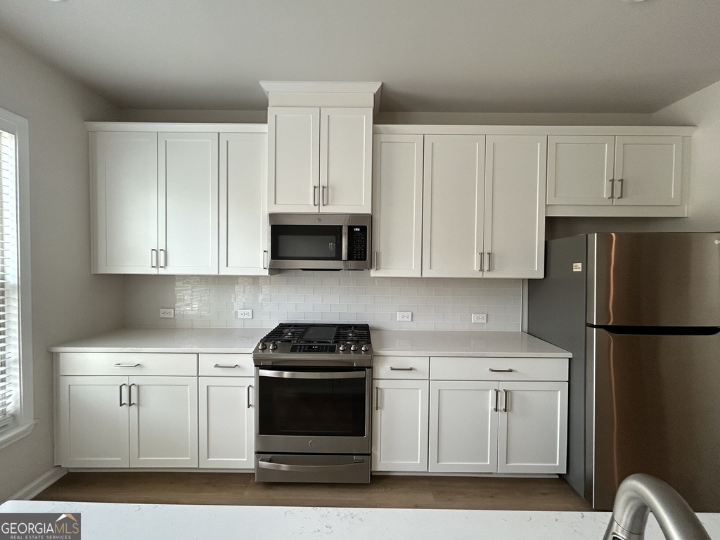 3715 Davis Circle - Photo 8