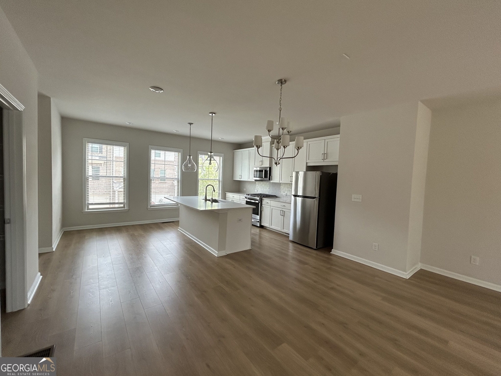 3715 Davis Circle - Photo 5