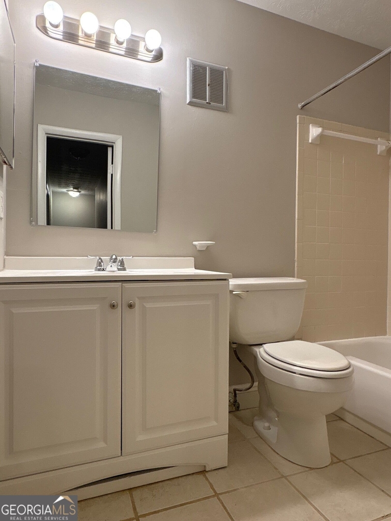 261 Country Club Drive - Photo 12