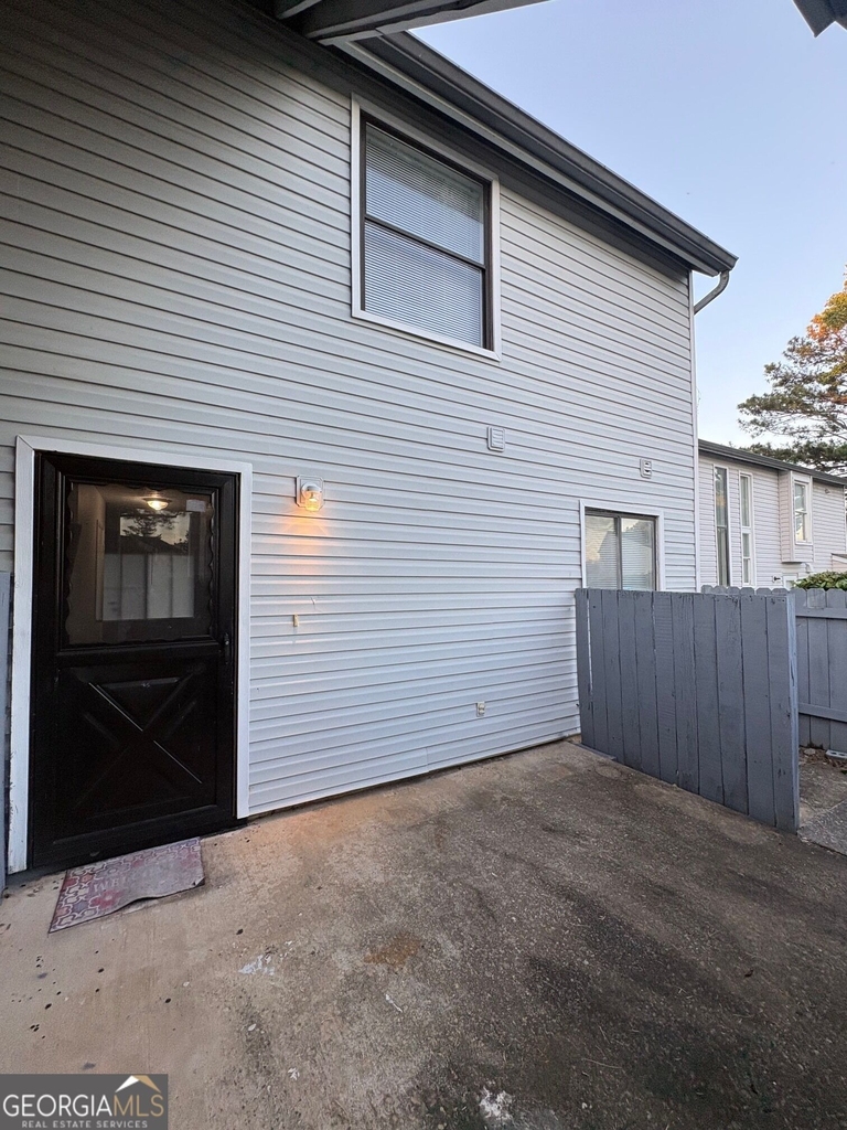 261 Country Club Drive - Photo 2