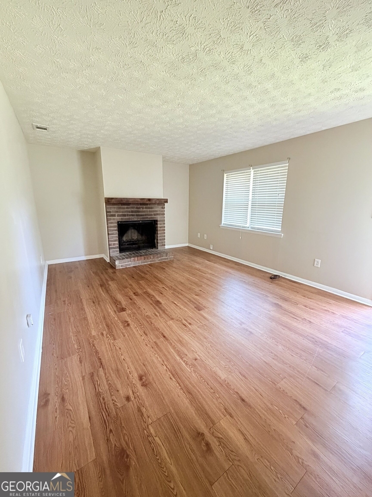 1063 Kings Mill Run - Photo 1