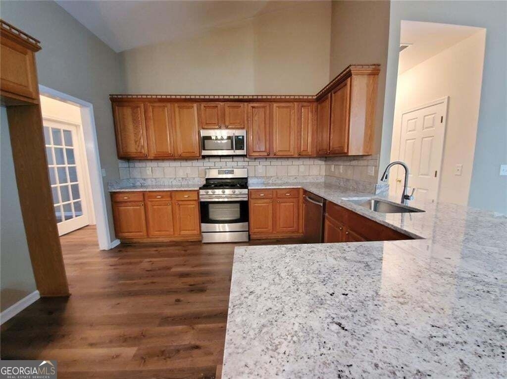 3878 Hannahberry Place - Photo 7
