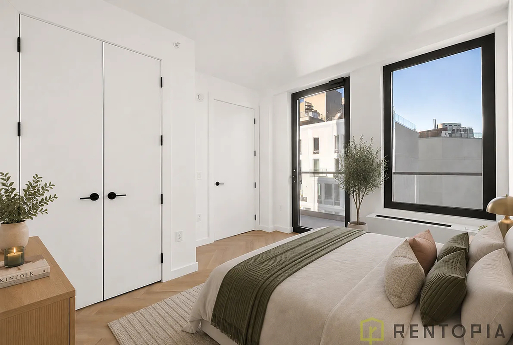 106 Fleet Place - Photo 3