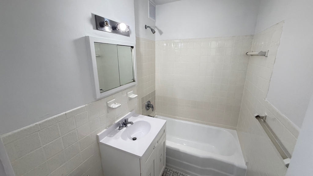 66-25 103rd Street - Photo 16
