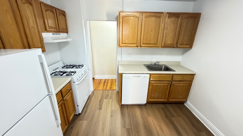 66-25 103rd Street - Photo 2