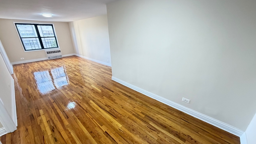 66-25 103rd Street - Photo 8