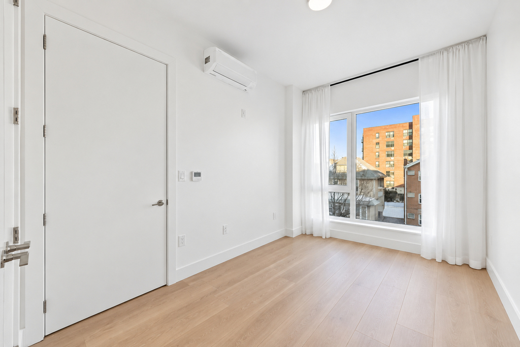 1615 Cedar Street - Photo 4