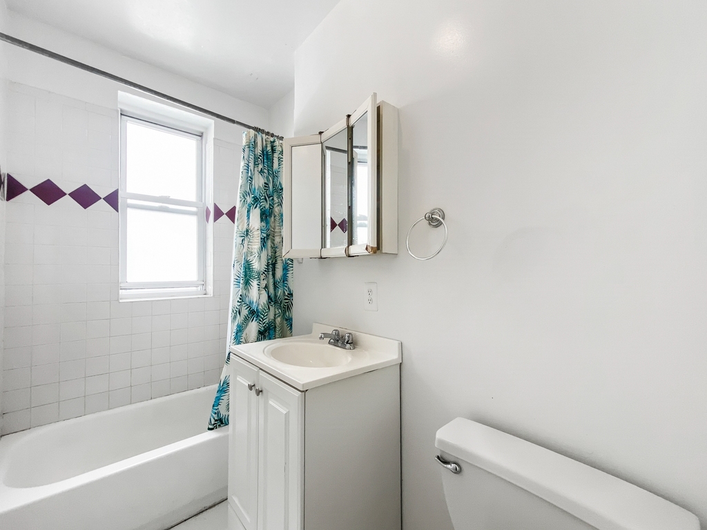 208 West 140th Street - Photo 7