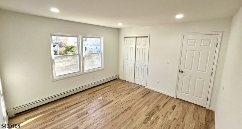 68 James St - Photo 10