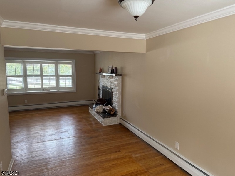 54 S Central Ave - Photo 3