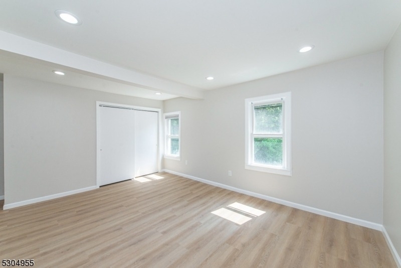 13 Malcolm Street (13) - Photo 12