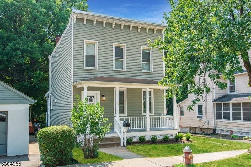 13 Malcolm Street (13) - Photo 2