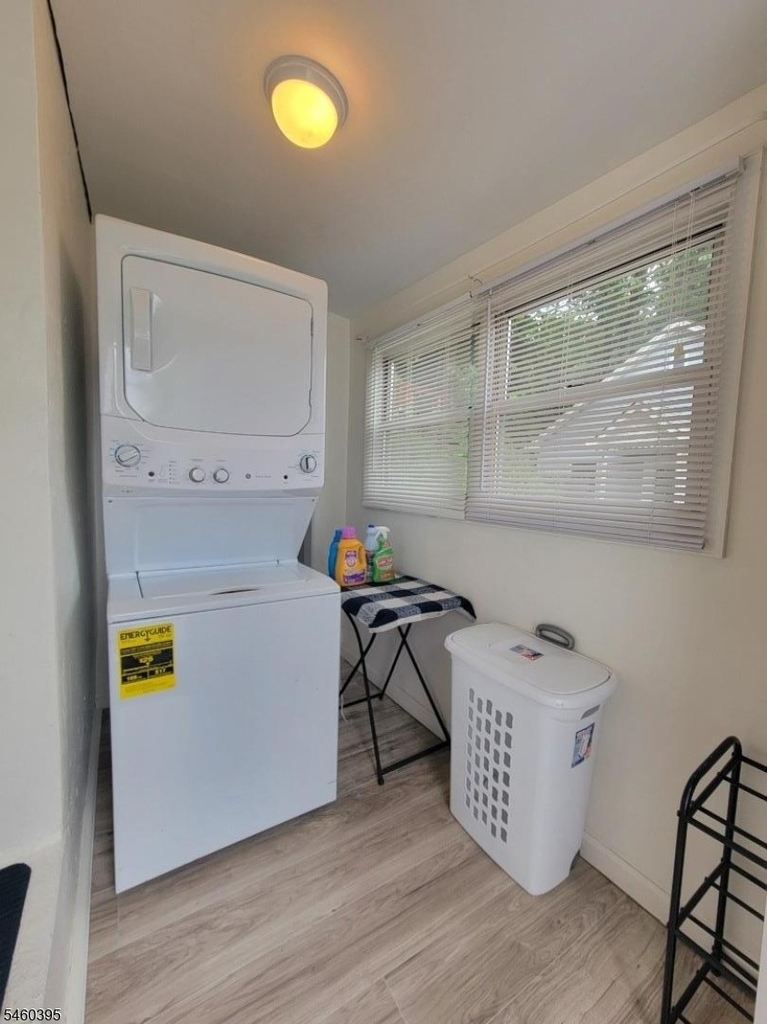 15 S Lakeside Ave - Photo 15