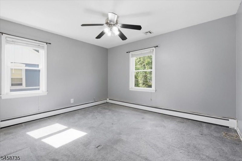 17 Armstrong St - Photo 9