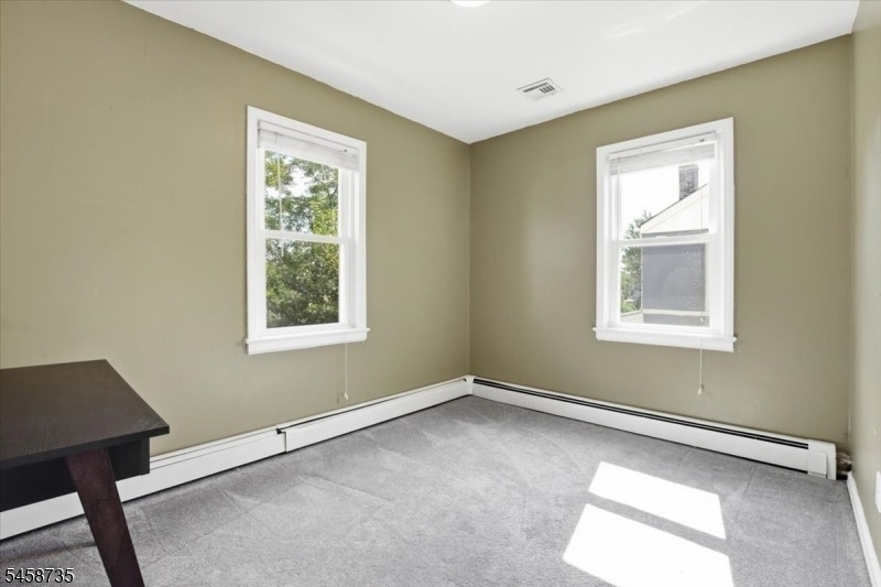 17 Armstrong St - Photo 10