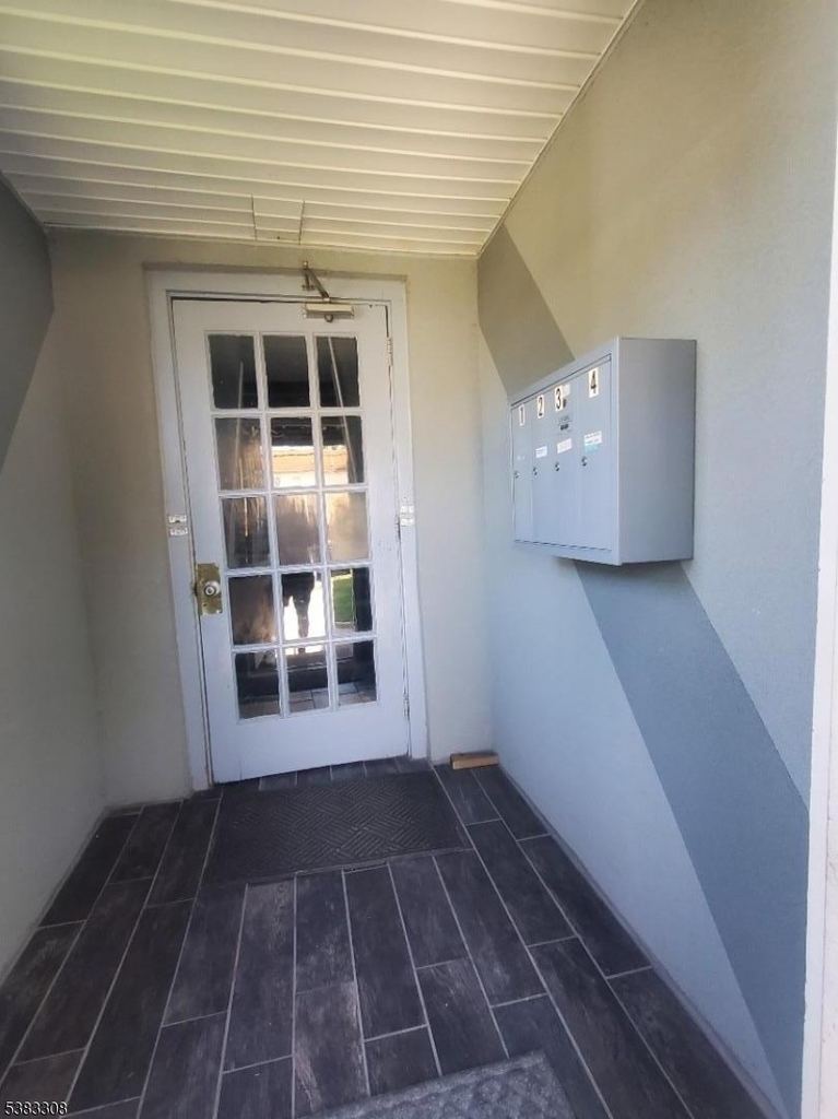 269 Willow Ave - Photo 4
