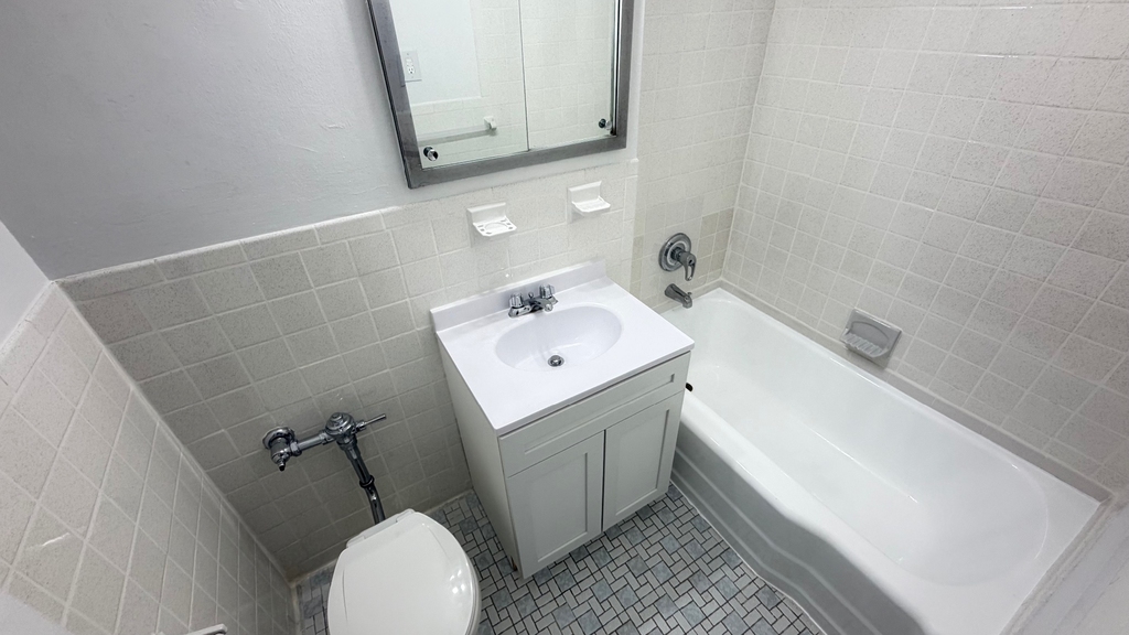 66-25 103rd Street - Photo 14