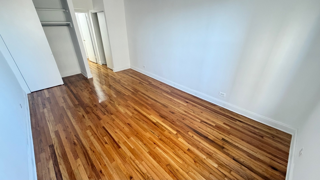 66-25 103rd Street - Photo 18