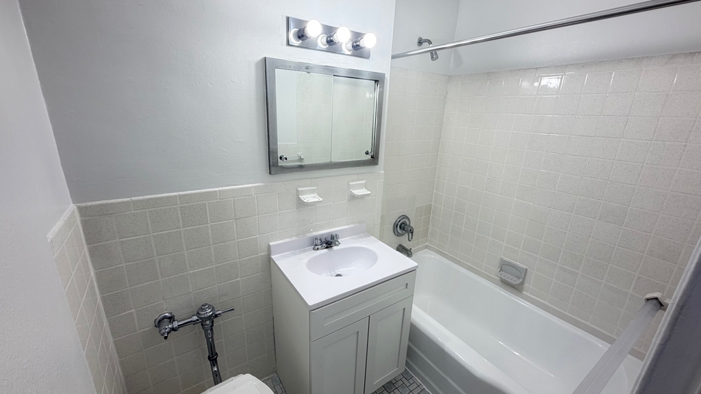 66-25 103rd Street - Photo 15