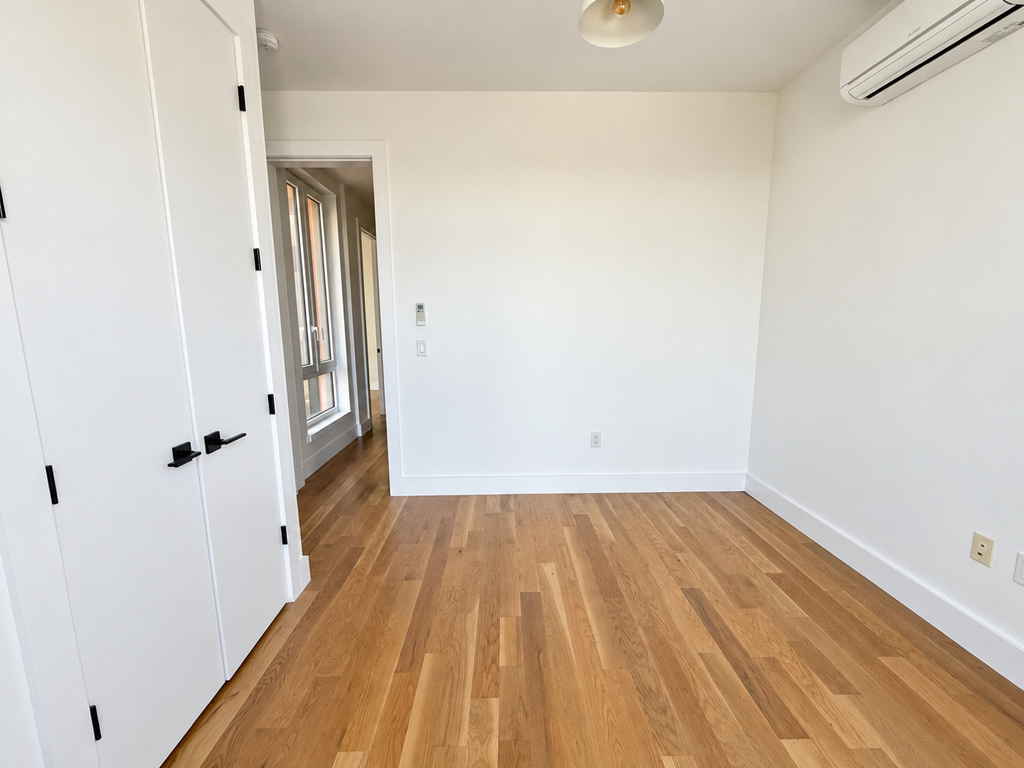 393 Meeker Avenue - Photo 9